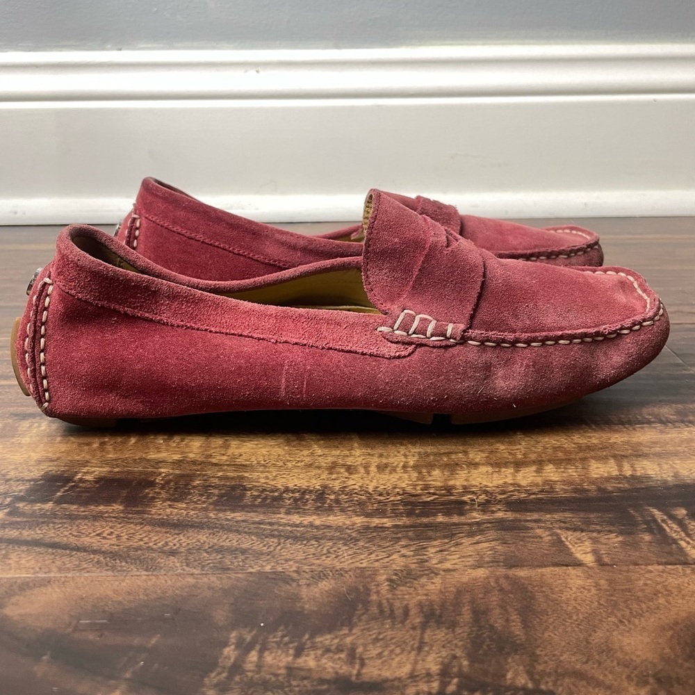Cole Haan Red Suede Size 7B Driving Loafer